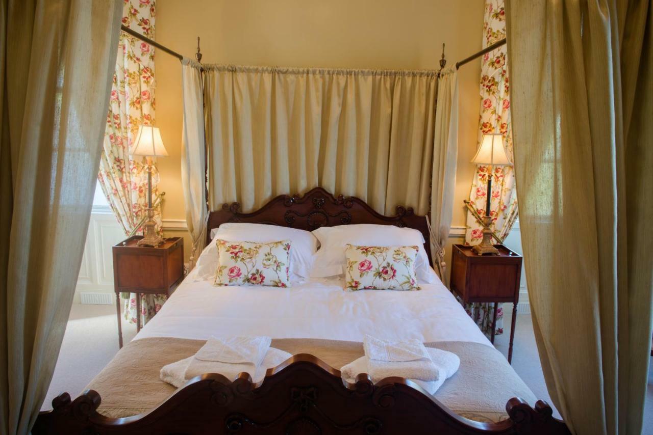 Hotel Crosshaven House Esterno foto